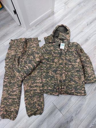 Продам спецодежду новая.