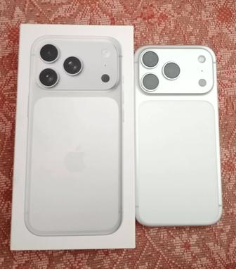 Продам Айфон 17про 256ГБ