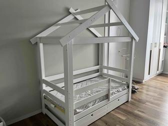 Продам детскую кровать