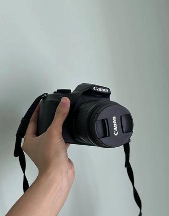 Камера Canon EOS 1300D и объектив 18-55mm IS II