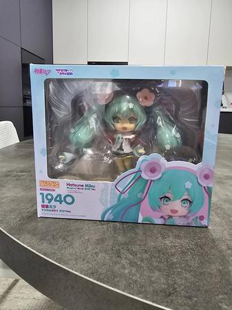 Продаю реплику фигурки Nendoroid Хатсуне Мику Magical Mirai 2021 ver.