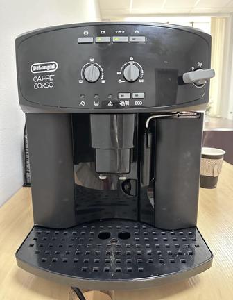 Кофемашина DeLonghi Это автоматическая кофемашина с функцией приготовления