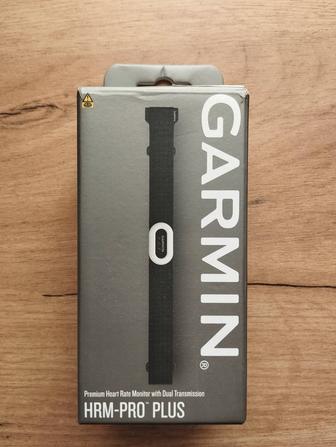 Продам новый оригинальный пульсометр Garmin HRM-Pro Plus