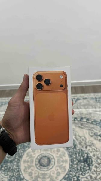 Продам новый new iPhone 17 Pro Max 256GB Orange
