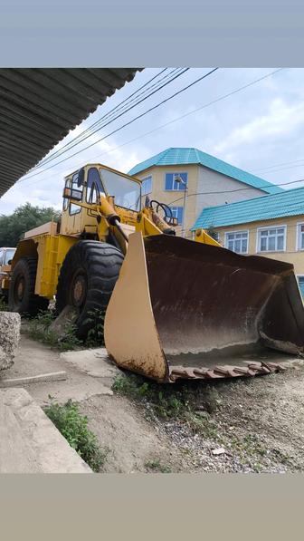 Продам фронтальный погрузчик 89г 7тон 3м подъем состоянии отличный