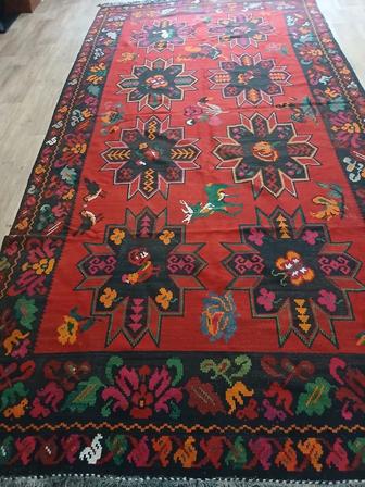 Ковер ручной работы