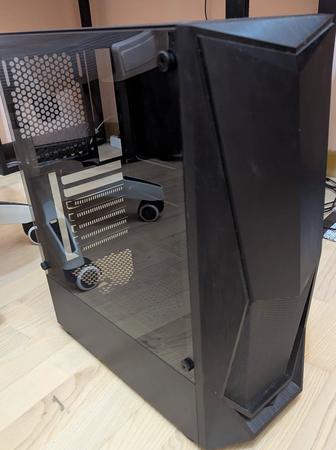 Продам корпус для ПК