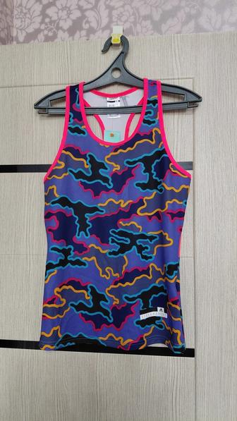 Продам женские вещи купальник ,топ,майку