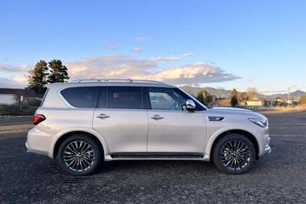 Аренда Infinity Qx80 с водителем