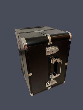 Бьюти-кейс / чемодан для косметики