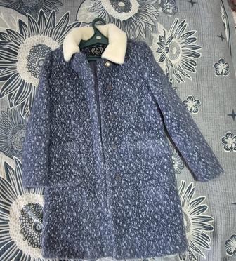 Продам женское пальто Альпака