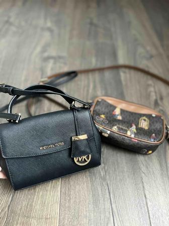 Michael Kors кожаные сумки