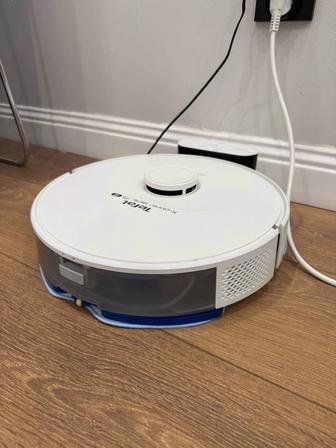 Продам робот пылесос