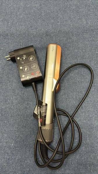 Продам Dyson Airstrait