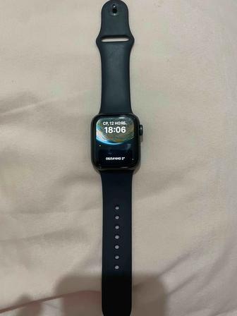 Продам смарт часы Apple Watch 6