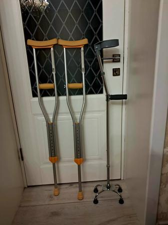Продам костыли и многоопорную трость