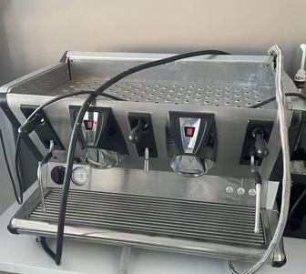 Продам кофемашина и кофемолка