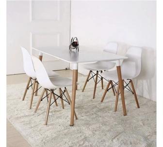 Стол с 4 стульями