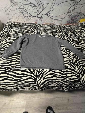 Продам мужскую кофту 2 XL- 54-56.