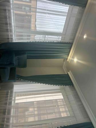 На 2 окна Продам комплект шторы- тюль на 2 окна