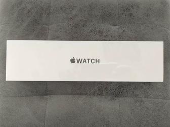 Продам часы Apple Watch SE