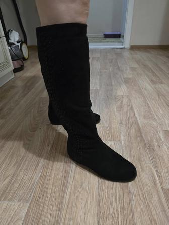 Продаю сапоги