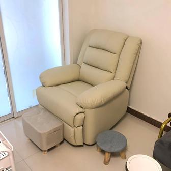 Реклайнер для салонов красоты и Для ПОЛИКЛИНИК.