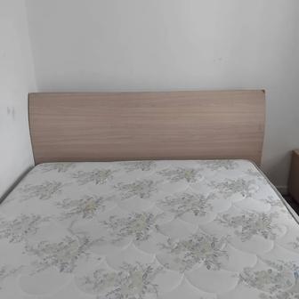 Спальни кровать