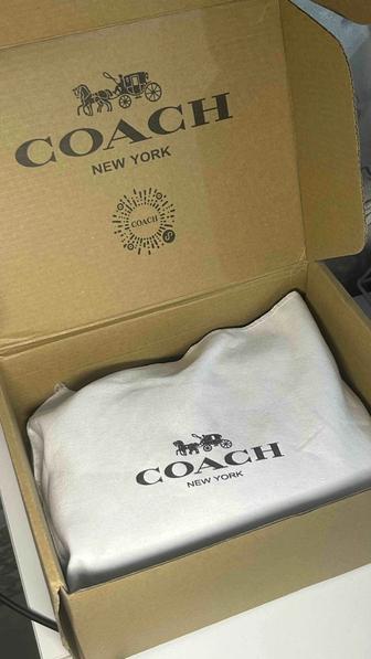 Сумочка от Coach