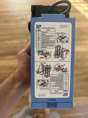Продаю купюроприемник ICT