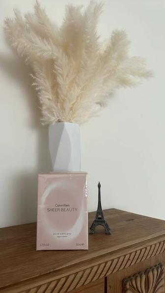 Продам туалетная вода Sheer Beauty от Calvin Klein, 50 мл