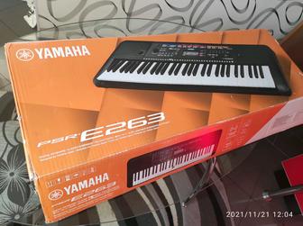 Продам синтезатор Yamaha