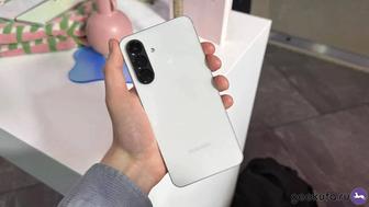 Samsung a56 8/256GB