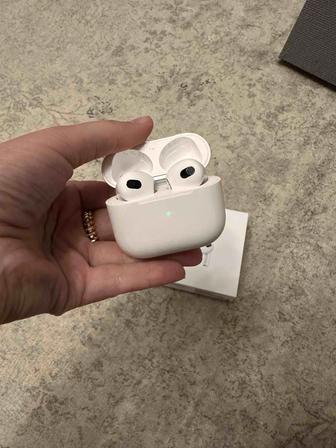 Продам airpods 3