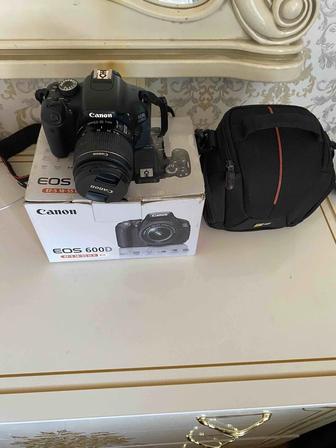 Фотоаппарат зеркальный canon D600