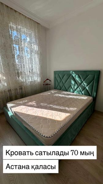 Спальный отличные состояния