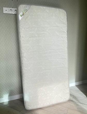 Продам матрас 160/80