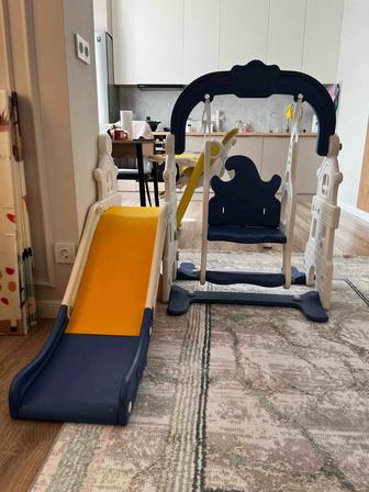 Детский игровой комплекс, горка и качеля