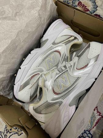 Кроссовки New balance 530