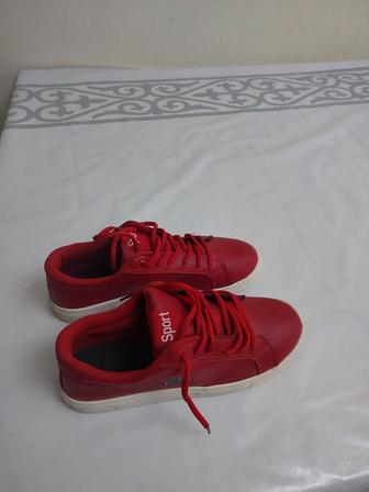 Кеды , новый, не одевал вообще