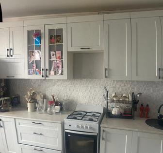 Продам кухню