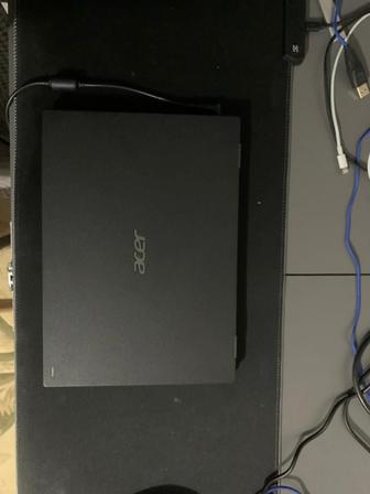 Ноутбук для путешествий и учебы