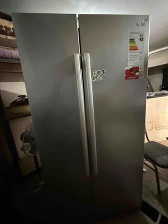 Продается холодильник