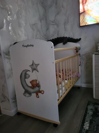 Детская кроватка