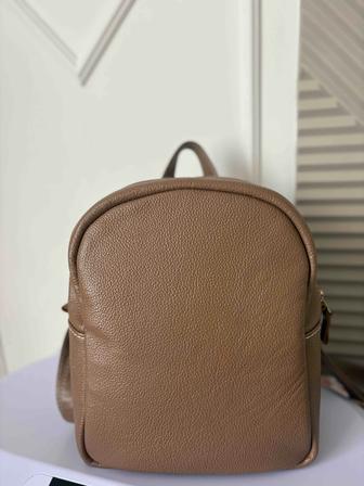 Рюкзак из натуральной кожи