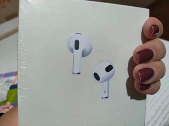 Продам AirPods 3 оригинал