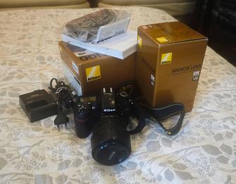 Зеркальный фотоаппарат Nikon D7100 с объективом AF-S DX NIKKOR 18-105mm
