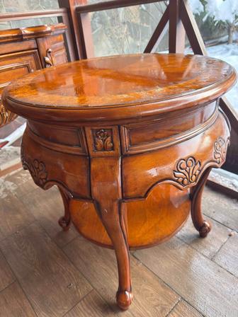 Стол журнальный