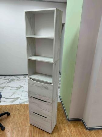 Продается шкафчик с полками