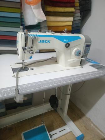 Швейная машинка промышленный Jack